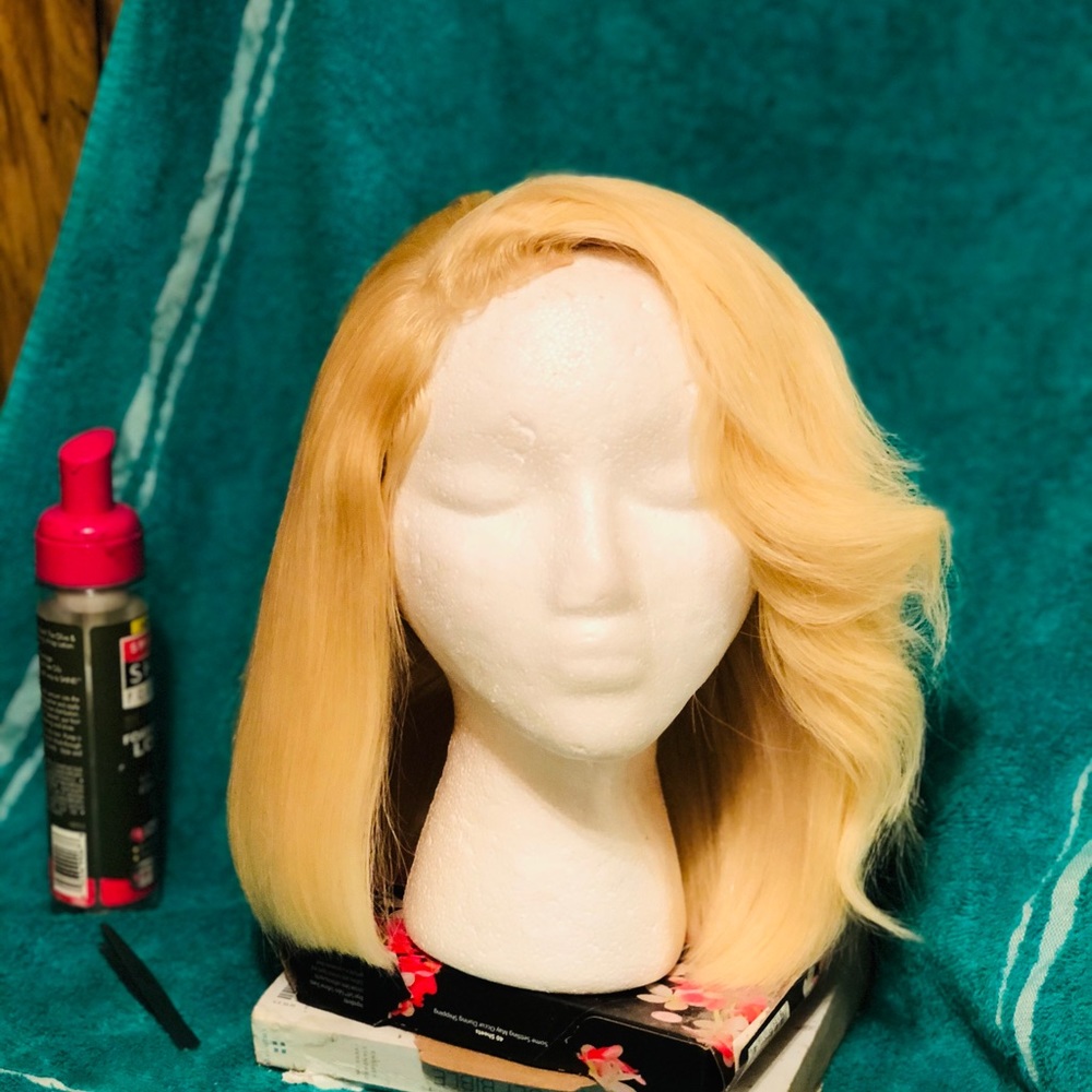 Sold 12in #613 %100 human Hair Bob
